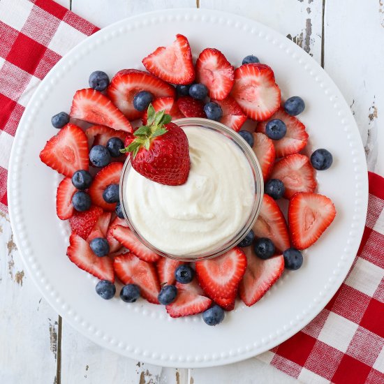 Creamy Cheesecake Fruit Dip