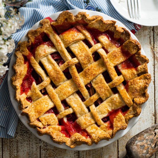 Strawberry Rhubarb Pie