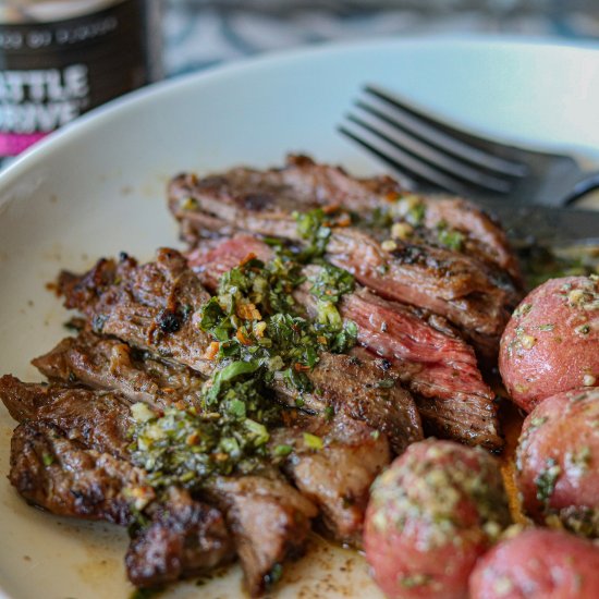 Grilled Skirt Steak w/Chimichurri