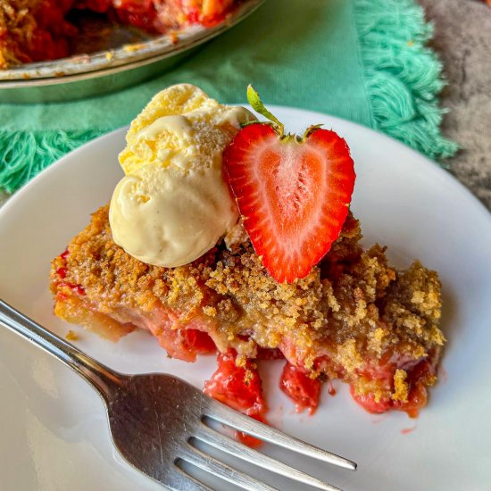 Old Fashioned Rhubarb Pie