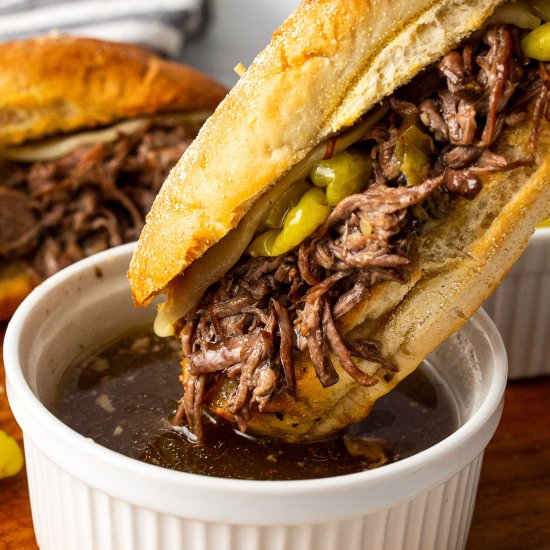 Slow Cooker Italian Beef Sandwiches