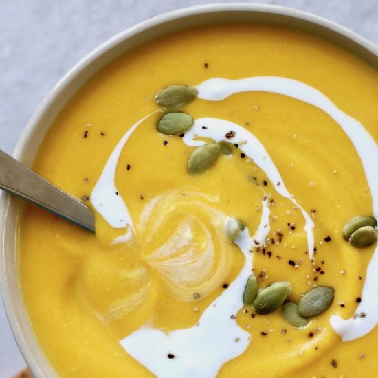 Creamy Vegan Pumpkin Soup