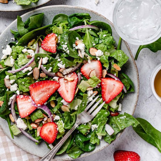 SPINACH SALAD WITH STRAWBERRIES