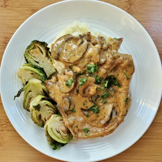 Pork Chops in Cream Sauce