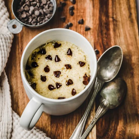 Chocolate chip mug cake