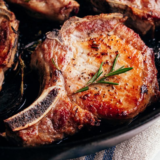 Cast Iron Pork Chops