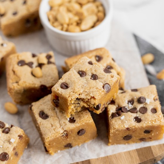 Chocolate Chip Peanut Butter Blondi