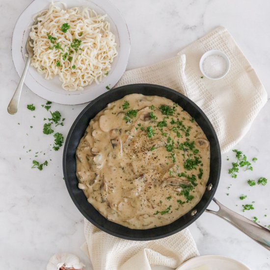 Mushroom stroganoff