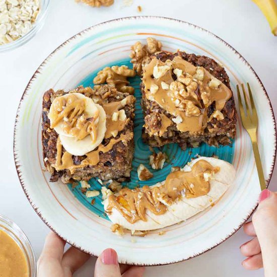 Vegan Banana Baked Oatmeal