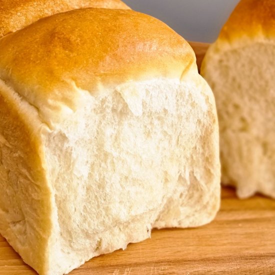 Best Soft & Fluffy Yoghurt Bread