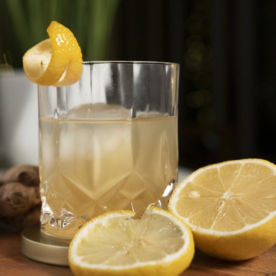 Gold Rush Cocktail