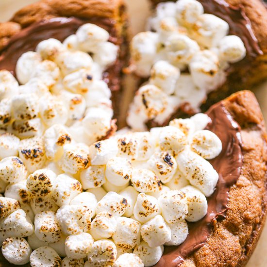 S’mores Cookie Cake