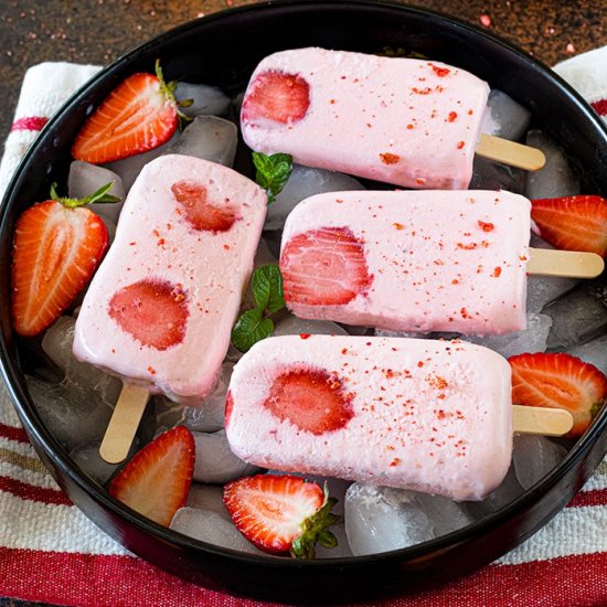 Creamy Strawberry Popsicle