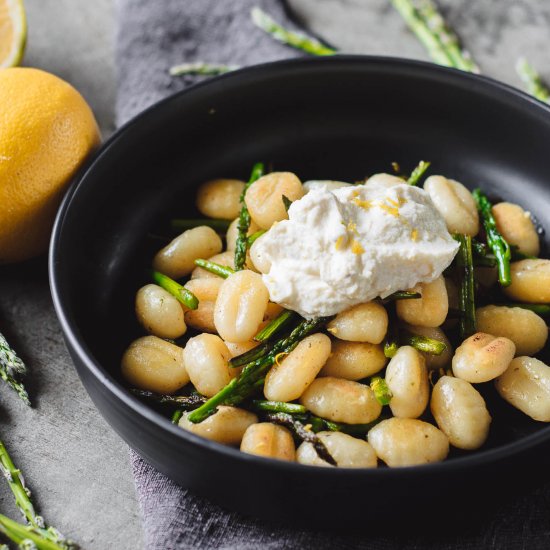 Crispy Gnocchi with Asparagus