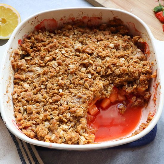 The Best Apple Strawberry Crisp