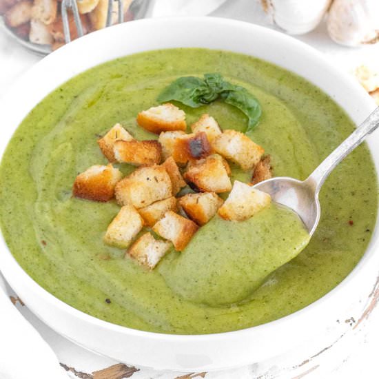 20-min Zucchini Soup