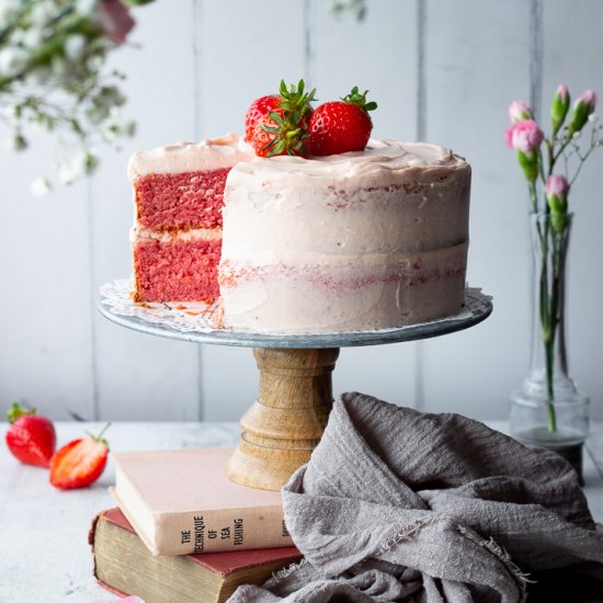 Fresh Strawberry Cake