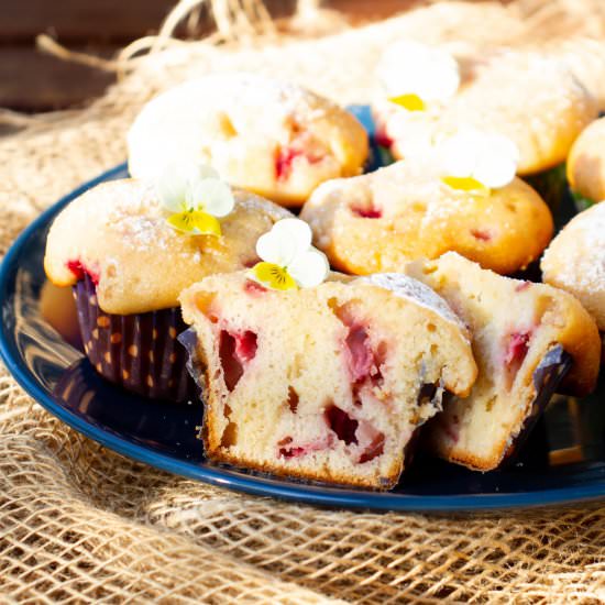 Strawberry and chocolate muffins