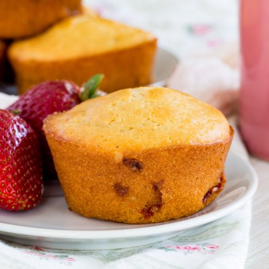 Gluten Free Strawberry Muffins