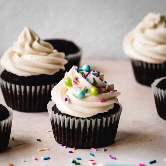 Classic Chocolate Cupcakes