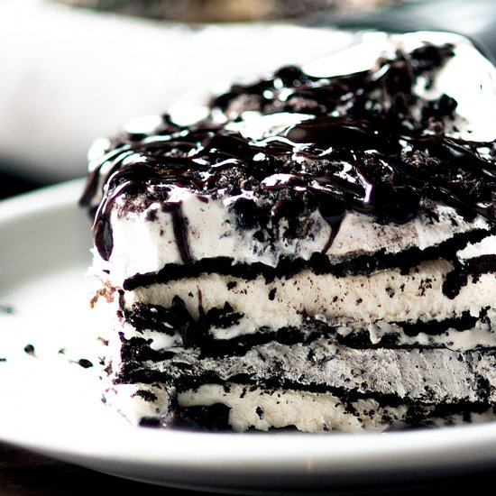 Ice Cream Sandwich Oreo Cake