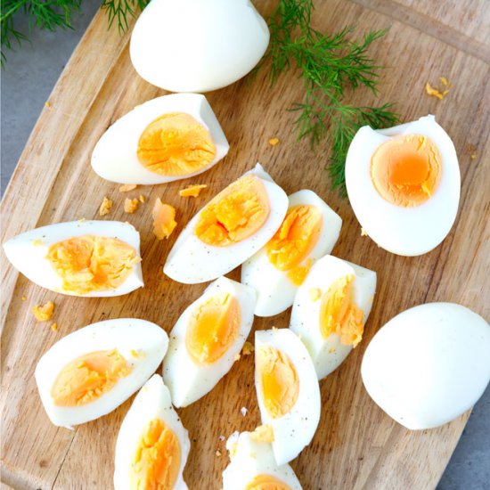 Hard Boiled Eggs In The Air Fryer