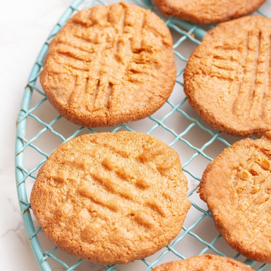 2 Ingredient Peanut Butter Cookies