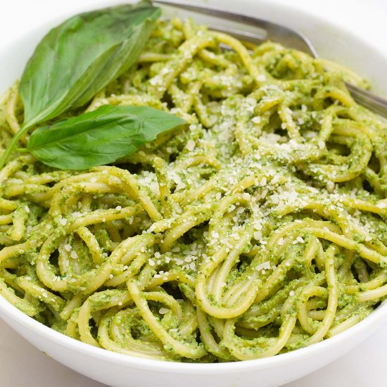 Pasta With Green Sauce