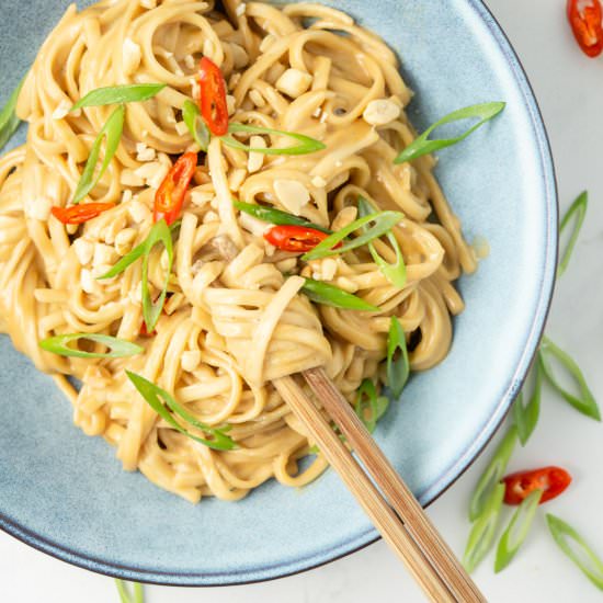 10 Minute Peanut Butter Noodles