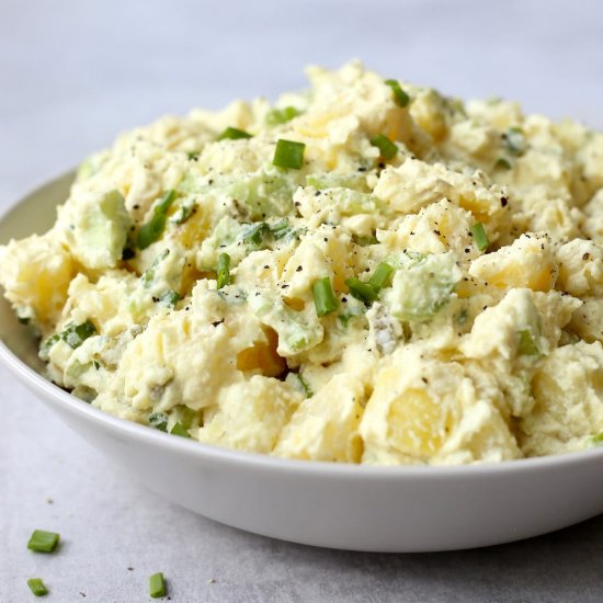 Creamy Classic Vegan Potato Salad