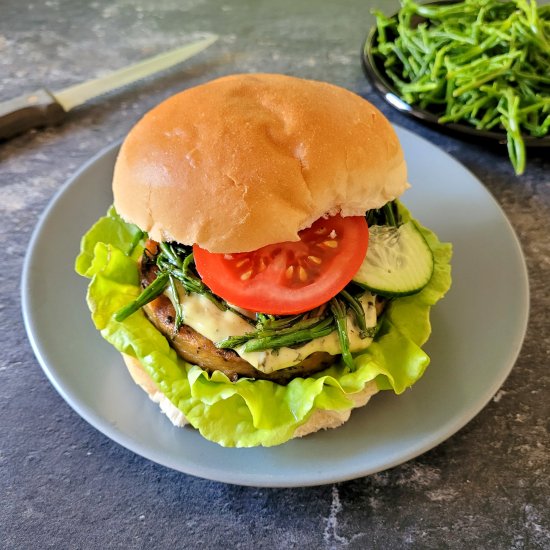 Weed burger with tartar sauce