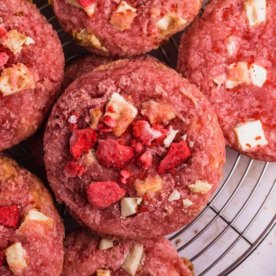 Easy Vegan Strawberry Cookies