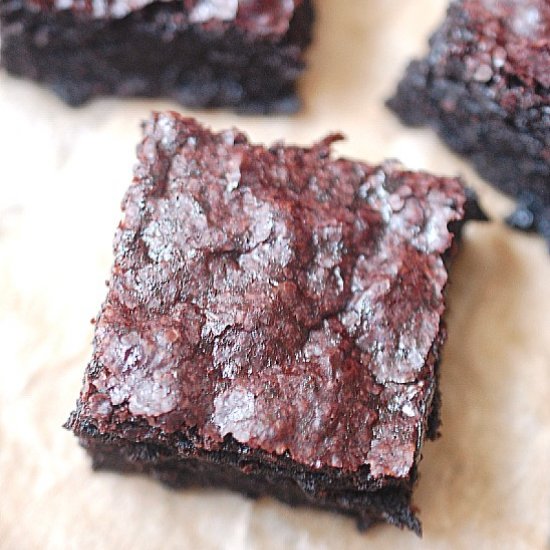 Thick cocoa brownies