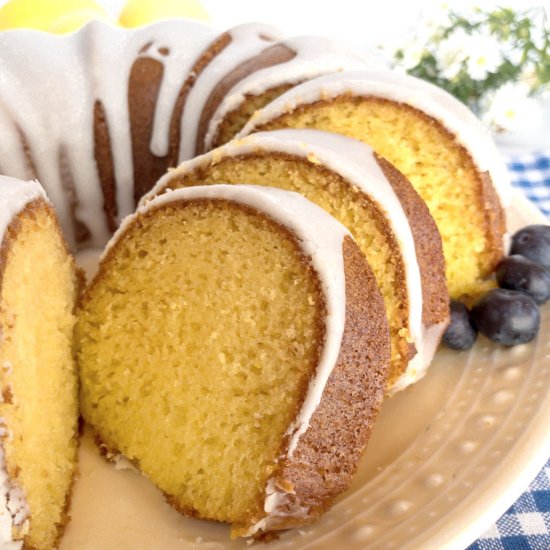 Mountain Dew Bundt Cake