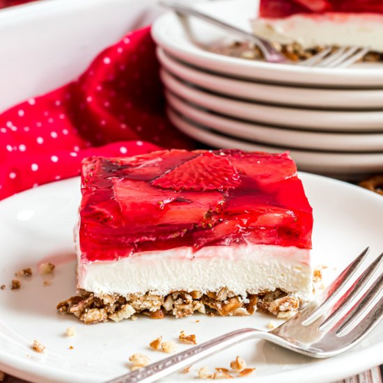 Strawberry Pretzel Salad