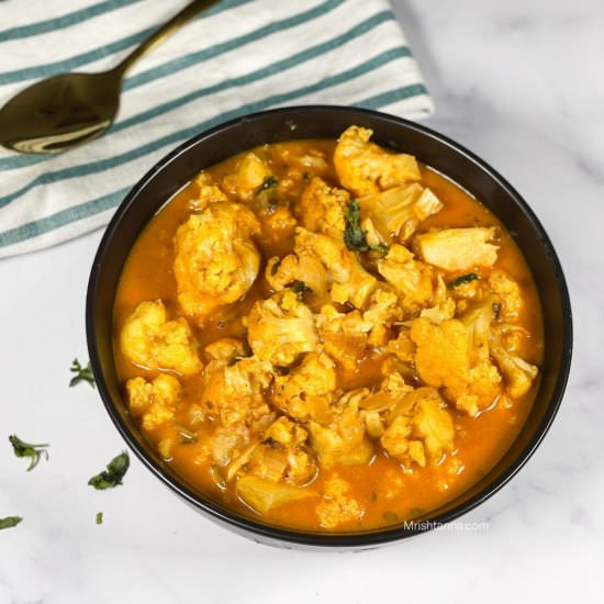 Instant Pot Cauliflower Curry