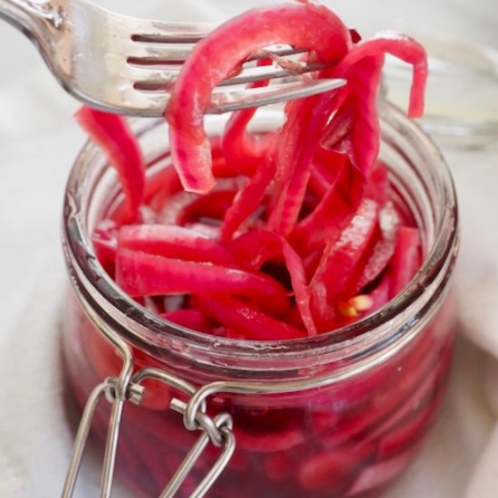 Quick Pickled Red Onions