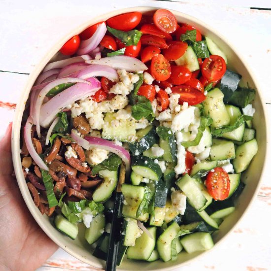 10 Minute Greek Cucumber Salad