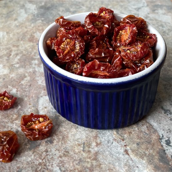 Dehydrated Cherry Tomatoes