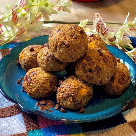 No-Bake Pumpkin Protein Balls