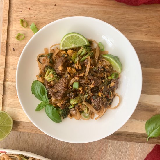 Copycat Drunken Noodles with Beef