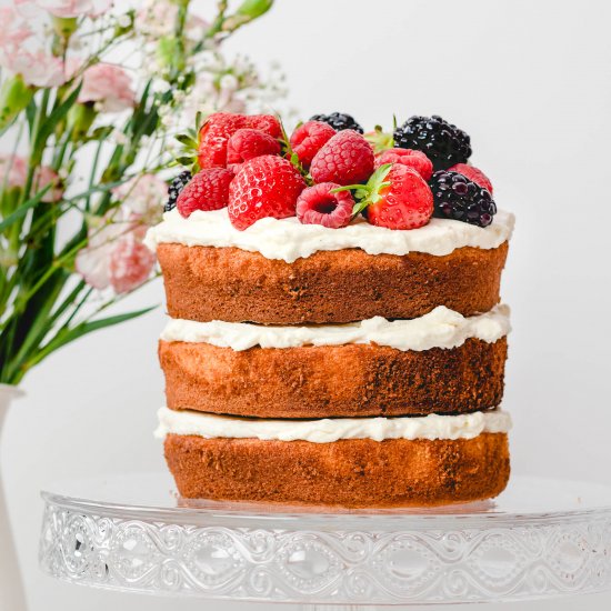 Fresh Berry Cream Cake