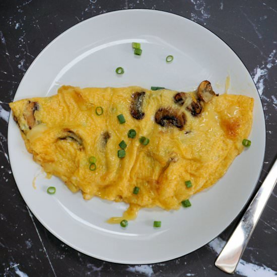 cheese and mushroom omelette