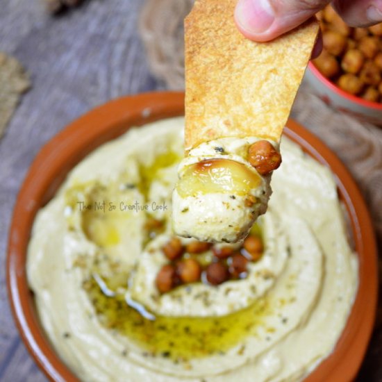 ROASTED GARLIC HUMMUS