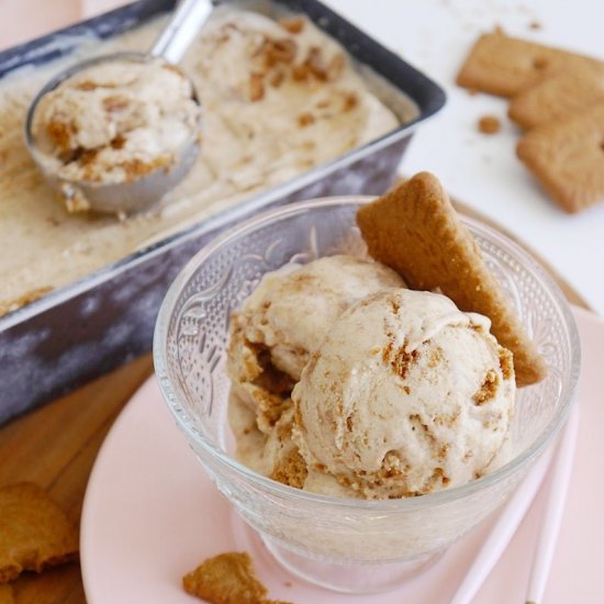 No-Churn Biscoff Cookie Ice Cream