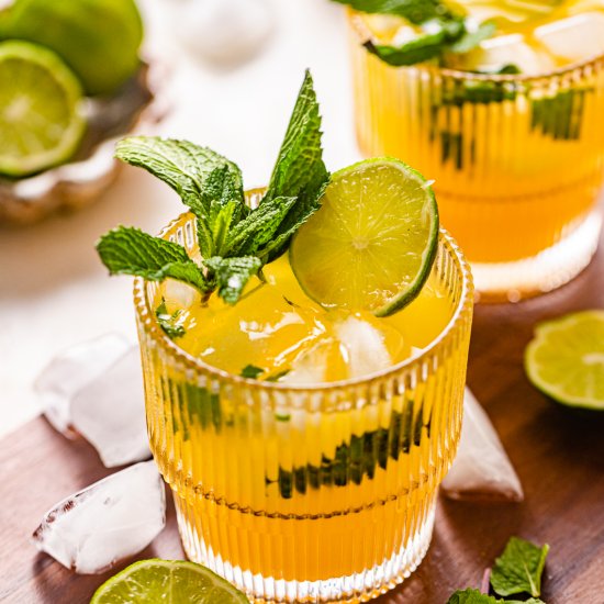 The Best Mango Mojitos