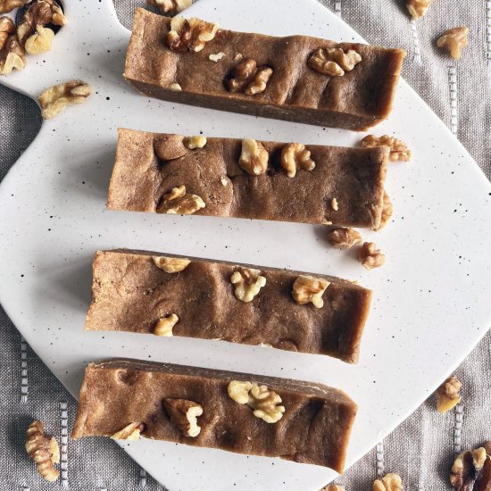 Vanilla Walnut Protein Bars