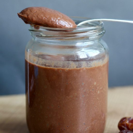 Date Sweetened Chocolate Sauce