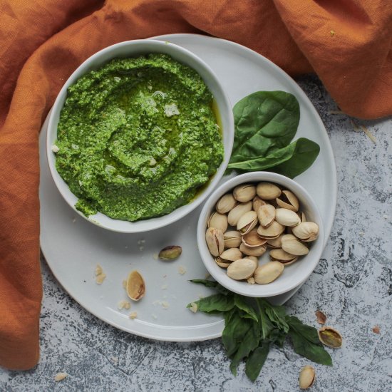 Gluten-free Pesto without Pine Nuts