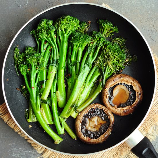 Steamed Broccolini with Mushrooms